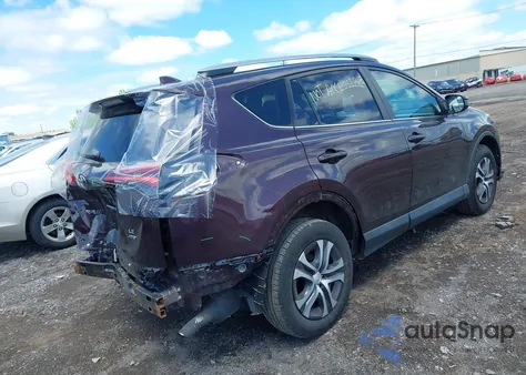 2018 Toyota Rav4 Le z USA, uszkodzony, nr VIN 2T3BFREV8JW785655